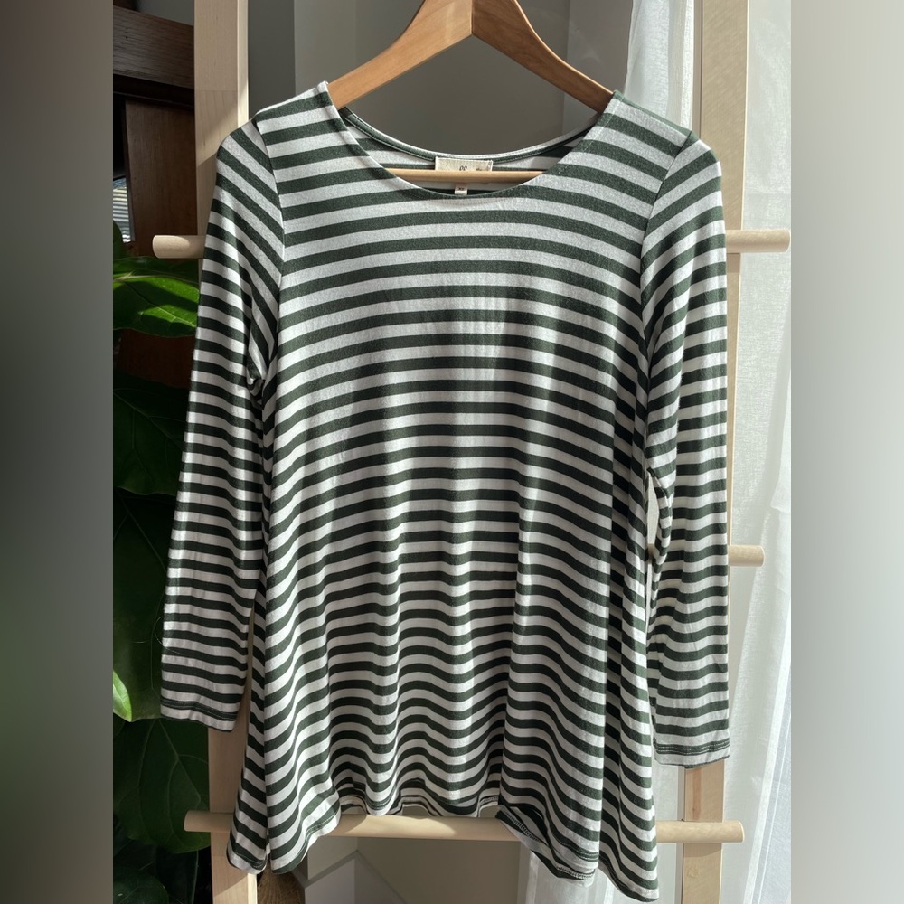 NWOT Anthropologie soft tshirt/tunic by Puella